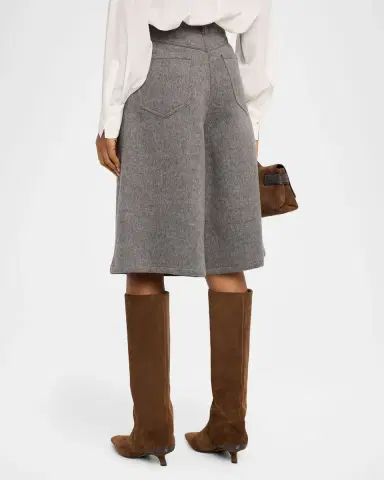 Brunello Cucinelli Virgin Wool Bermuda Shorts | Thumbnail 3 Brunello Cucinelli Virgin Wool Bermuda Shorts | Thumbnail 3