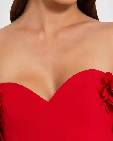 Mac Duggal Crepe 3D Flower Off-The-Shoulder Gown | Thumbnail 4 Mac Duggal Crepe 3D Flower Off-The-Shoulder Gown | Thumbnail 4