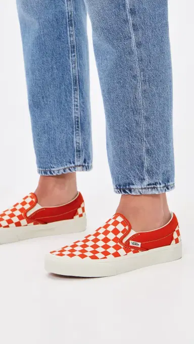 Vans Classic Slip On Sneakers Checkerboard Tomato M 4.5/ W 6 | Thumbnail 3 Vans Classic Slip On Sneakers Checkerboard Tomato M 4.5/ W 6 | Thumbnail 3