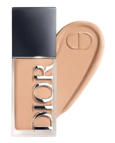 Dior Forever Skin Glow Foundation | Thumbnail 1 Dior Forever Skin Glow Foundation | Thumbnail 1