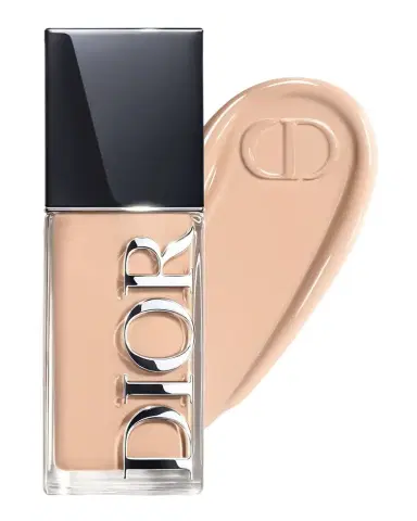 Dior Forever Skin Glow Foundation | Thumbnail 1 Dior Forever Skin Glow Foundation | Thumbnail 1