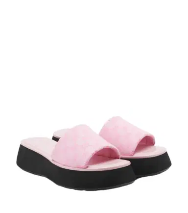 Gucci GG canvas platform slides | Thumbnail 1 Gucci GG canvas platform slides | Thumbnail 1