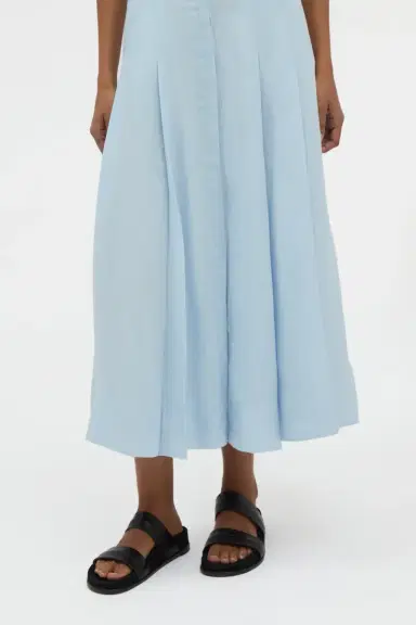 Gabriela Hearst Magritte Dress in Light Blue Aloe Linen | Thumbnail 6 Gabriela Hearst Magritte Dress in Light Blue Aloe Linen | Thumbnail 6