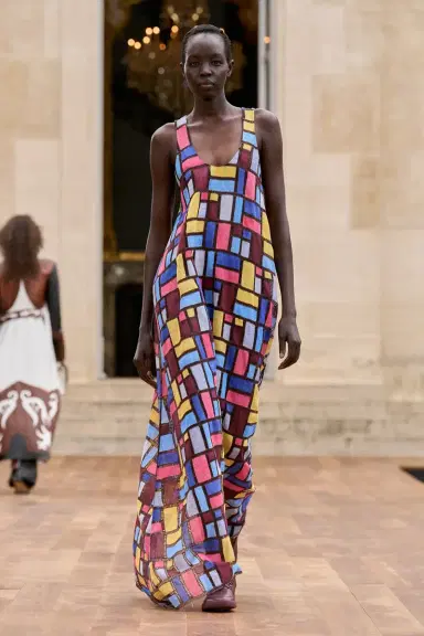 Gabriela Hearst Niki Patchwork Embroidered Maxi Dress in Aurora Multi Linen | Thumbnail 2 Gabriela Hearst Niki Patchwork Embroidered Maxi Dress in Aurora Multi Linen | Thumbnail 2