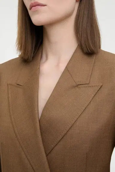 Gabriela Hearst Angela Blazer in Chestnut Wool Silk | Thumbnail 6 Gabriela Hearst Angela Blazer in Chestnut Wool Silk | Thumbnail 6