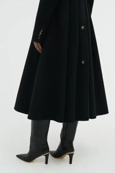 Gabriela Hearst Cantwell Coat in Black Double-face Recycled Cashmere | Thumbnail 8 Gabriela Hearst Cantwell Coat in Black Double-face Recycled Cashmere | Thumbnail 8