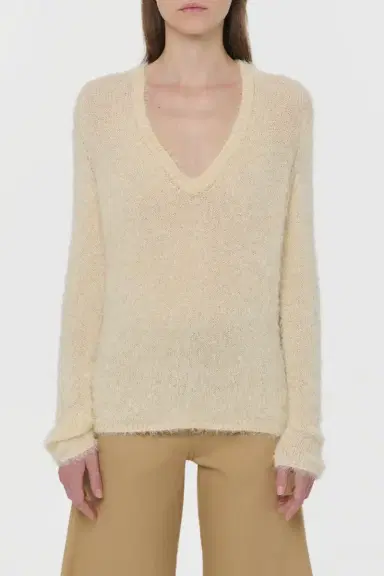 Gabriela Hearst Neoma Knit V-Neck Sweater in Off White Silk Cashmere | Thumbnail 2 Gabriela Hearst Neoma Knit V-Neck Sweater in Off White Silk Cashmere | Thumbnail 2