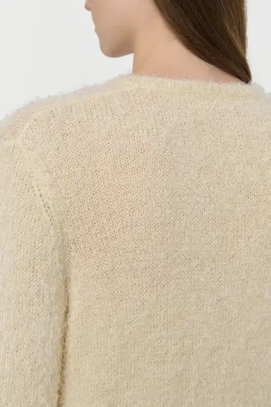 Gabriela Hearst Neoma Knit V-Neck Sweater in Off White Silk Cashmere | Thumbnail 6 Gabriela Hearst Neoma Knit V-Neck Sweater in Off White Silk Cashmere | Thumbnail 6