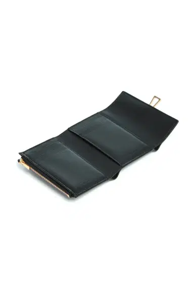 Gabriela Hearst Compact Flat Wallet in Black Leather | Thumbnail 6 Gabriela Hearst Compact Flat Wallet in Black Leather | Thumbnail 6