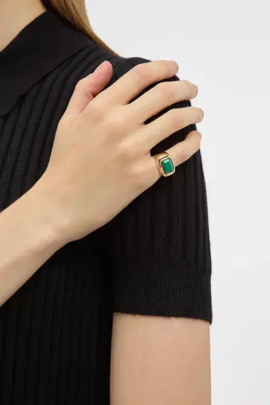 Gabriela Hearst Large Ring in 18K Yellow Gold & Malachite Stone | Thumbnail 2 Gabriela Hearst Large Ring in 18K Yellow Gold & Malachite Stone | Thumbnail 2