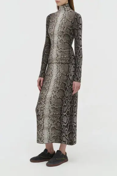Gabriela Hearst Bragi Knit Maxi Skirt in Greyscale Cashmere Silk | Thumbnail 3 Gabriela Hearst Bragi Knit Maxi Skirt in Greyscale Cashmere Silk | Thumbnail 3