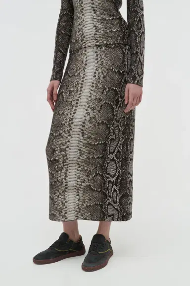 Gabriela Hearst Bragi Knit Maxi Skirt in Greyscale Cashmere Silk | Thumbnail 5 Gabriela Hearst Bragi Knit Maxi Skirt in Greyscale Cashmere Silk | Thumbnail 5