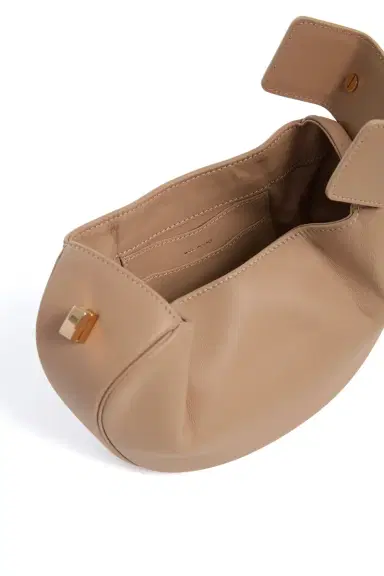 Gabriela Hearst Demi Bag in Nude Nappa Leather | Thumbnail 4 Gabriela Hearst Demi Bag in Nude Nappa Leather | Thumbnail 4