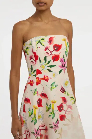 Gabriela Hearst Alessia Strapless Maxi Dress in Uruguayan Flowers Printed Linen | Thumbnail 6 Gabriela Hearst Alessia Strapless Maxi Dress in Uruguayan Flowers Printed Linen | Thumbnail 6