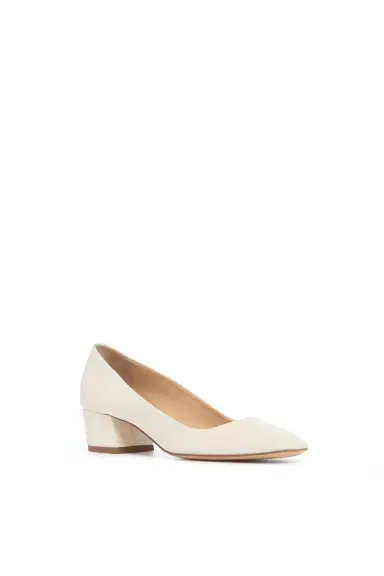 Gabriela Hearst Agathe Low Heel Pump in Leather | Thumbnail 2 Gabriela Hearst Agathe Low Heel Pump in Leather | Thumbnail 2