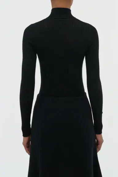 Gabriela Hearst Peppe Knit Turtleneck in Black Cashmere Silk | Thumbnail 4 Gabriela Hearst Peppe Knit Turtleneck in Black Cashmere Silk | Thumbnail 4