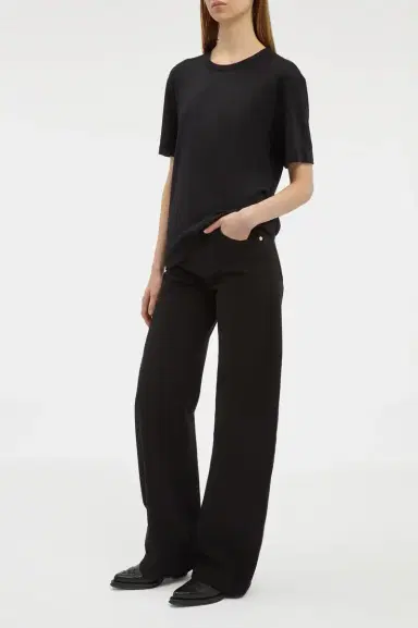Gabriela Hearst Kirby T-Shirt in Black Cashmere Jersey | Thumbnail 3 Gabriela Hearst Kirby T-Shirt in Black Cashmere Jersey | Thumbnail 3