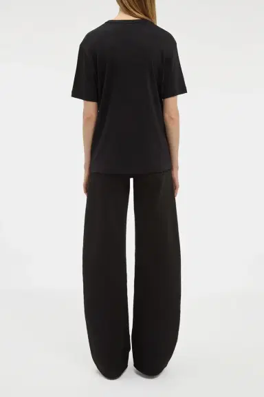 Gabriela Hearst Kirby T-Shirt in Black Cashmere Jersey | Thumbnail 4 Gabriela Hearst Kirby T-Shirt in Black Cashmere Jersey | Thumbnail 4