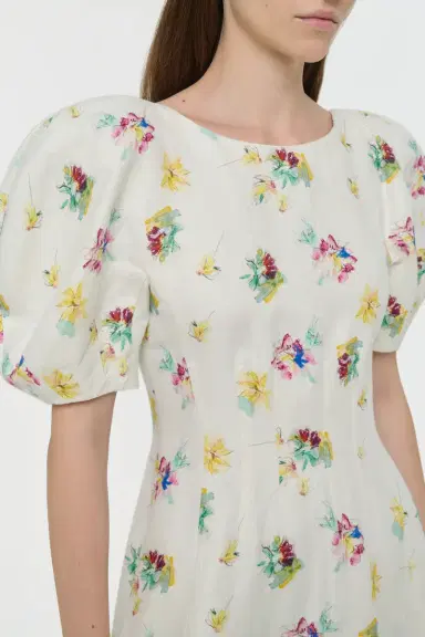 Gabriela Hearst Ranya Puff Sleeve Mia's Flowers Maxi Dress in Multi Printed Linen Twill | Thumbnail 5 Gabriela Hearst Ranya Puff Sleeve Mia's Flowers Maxi Dress in Multi Printed Linen Twill | Thumbnail 5