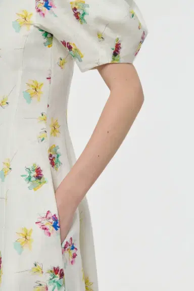 Gabriela Hearst Ranya Puff Sleeve Mia's Flowers Maxi Dress in Multi Printed Linen Twill | Thumbnail 6 Gabriela Hearst Ranya Puff Sleeve Mia's Flowers Maxi Dress in Multi Printed Linen Twill | Thumbnail 6