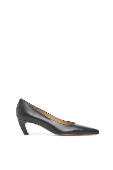 Gabriela Hearst Peggy Pump in Black Nappa Leather | Thumbnail 1 Gabriela Hearst Peggy Pump in Black Nappa Leather | Thumbnail 1