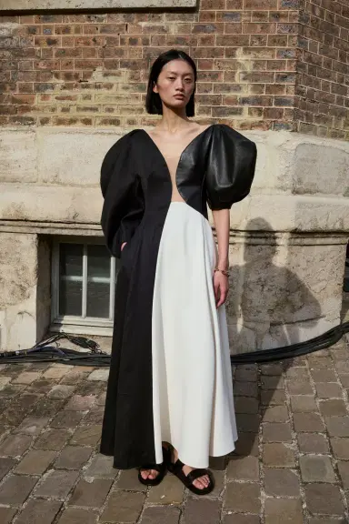 Gabriela Hearst Sephir Puff Sleeve Maxi Dress in Silk Wool Cady, Black Linen Slub & Leather | Thumbnail 12 Gabriela Hearst Sephir Puff Sleeve Maxi Dress in Silk Wool Cady, Black Linen Slub & Leather | Thumbnail 12