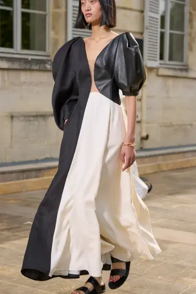 Gabriela Hearst Sephir Puff Sleeve Maxi Dress in Silk Wool Cady, Black Linen Slub & Leather | Thumbnail 3 Gabriela Hearst Sephir Puff Sleeve Maxi Dress in Silk Wool Cady, Black Linen Slub & Leather | Thumbnail 3