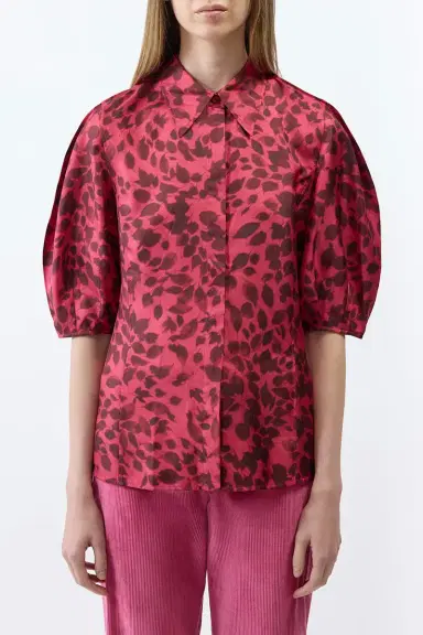 Gabriela Hearst Sansi Top in Fuchsia Printed Silk Twill | Thumbnail 2 Gabriela Hearst Sansi Top in Fuchsia Printed Silk Twill | Thumbnail 2