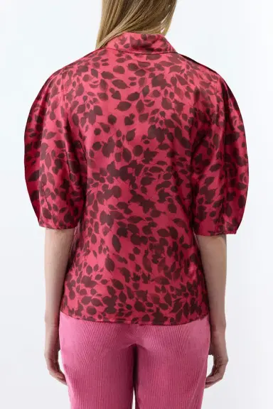 Gabriela Hearst Sansi Top in Fuchsia Printed Silk Twill | Thumbnail 4 Gabriela Hearst Sansi Top in Fuchsia Printed Silk Twill | Thumbnail 4