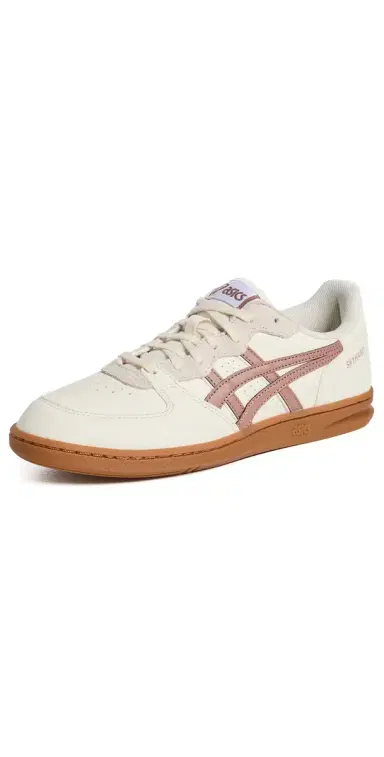 Asics Skyhand OG Sneakers Ivory/Umeboshi | Thumbnail 1 Asics Skyhand OG Sneakers Ivory/Umeboshi | Thumbnail 1