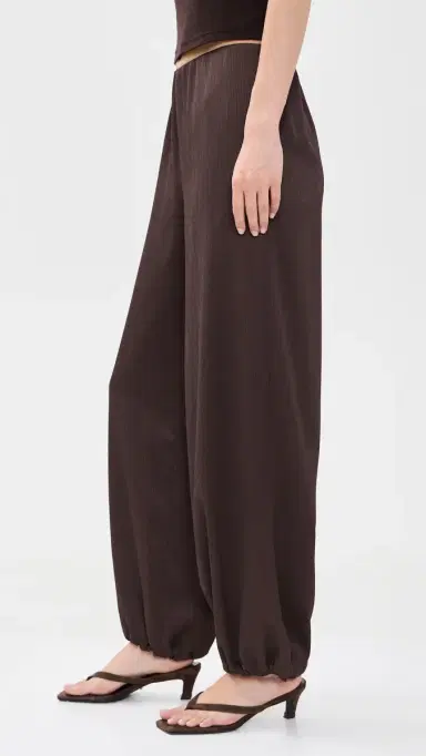 Vince Plisse Crinkle Balloon Pants | Thumbnail 4 Vince Plisse Crinkle Balloon Pants | Thumbnail 4
