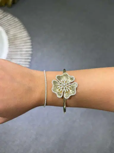 Wish Fine Jewelry 2.15ct Diamond 14K Gold Flower Bangle Bracelet | Thumbnail 2 Wish Fine Jewelry 2.15ct Diamond 14K Gold Flower Bangle Bracelet | Thumbnail 2