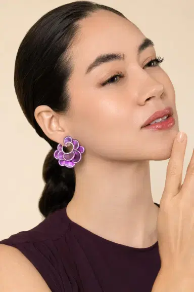 SABOO FINE JEWELS Diamond Pink Scallop Elemento Earrings | Thumbnail 2 SABOO FINE JEWELS Diamond Pink Scallop Elemento Earrings | Thumbnail 2