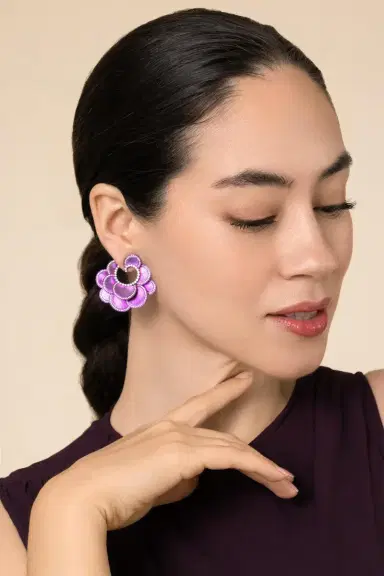 SABOO FINE JEWELS Diamond Pink Scallop Elemento Earrings | Thumbnail 3 SABOO FINE JEWELS Diamond Pink Scallop Elemento Earrings | Thumbnail 3