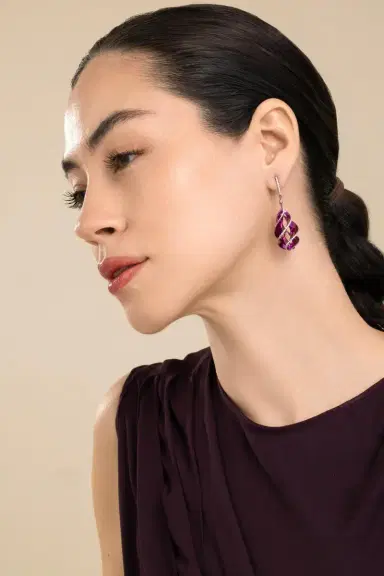 SABOO FINE JEWELS Diamond Twisted Pink Elemento Earrings | Thumbnail 4 SABOO FINE JEWELS Diamond Twisted Pink Elemento Earrings | Thumbnail 4