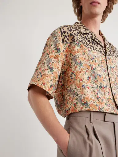 Valentino Garavani Camp-Collar Printed Silk-Satin Shirt - Men | Thumbnail 5 Valentino Garavani Camp-Collar Printed Silk-Satin Shirt - Men | Thumbnail 5