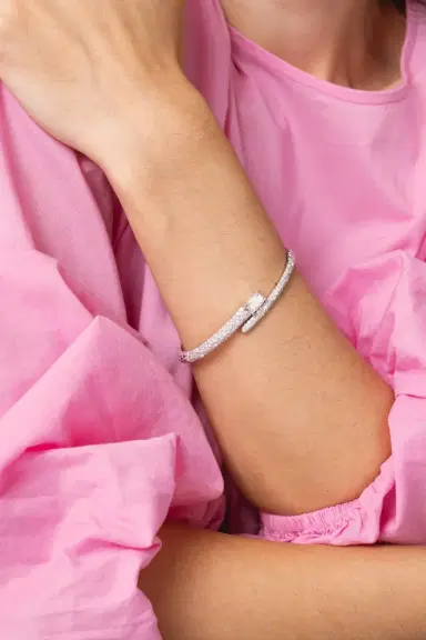 KWIAT Diamond Crossover Bangle Bracelet | Thumbnail 3 KWIAT Diamond Crossover Bangle Bracelet | Thumbnail 3