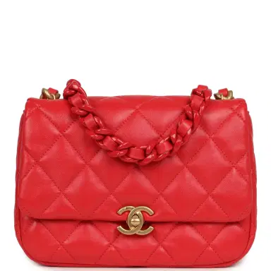 Chanel Chanel Small Flap Bag Red Lambskin Red Enamel Antique Gold Hardware | Thumbnail 1 Chanel Chanel Small Flap Bag Red Lambskin Red Enamel Antique Gold Hardware | Thumbnail 1