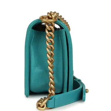 Chanel Pre-owned Chanel Medium Boy Bag Turquoise Shiny Caviar Antique Gold Hardware | Thumbnail 3 Chanel Pre-owned Chanel Medium Boy Bag Turquoise Shiny Caviar Antique Gold Hardware | Thumbnail 3