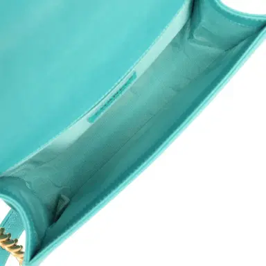 Chanel Pre-owned Chanel Medium Boy Bag Turquoise Shiny Caviar Antique Gold Hardware | Thumbnail 8 Chanel Pre-owned Chanel Medium Boy Bag Turquoise Shiny Caviar Antique Gold Hardware | Thumbnail 8