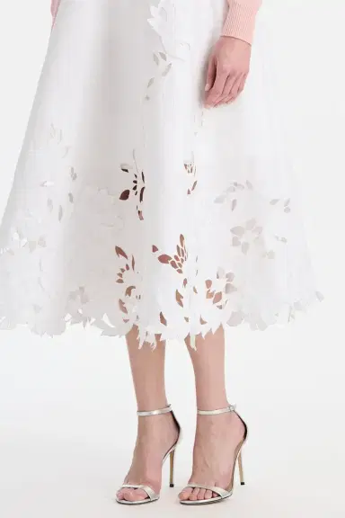 Oscar de la Renta Embroidered Floral Circle Midi Skirt | Thumbnail 3 Oscar de la Renta Embroidered Floral Circle Midi Skirt | Thumbnail 3