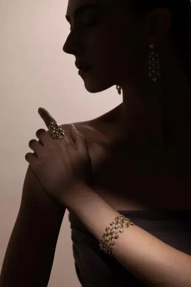 SARA WEINSTOCK Lierre Link Bracelet | Thumbnail 2 SARA WEINSTOCK Lierre Link Bracelet | Thumbnail 2