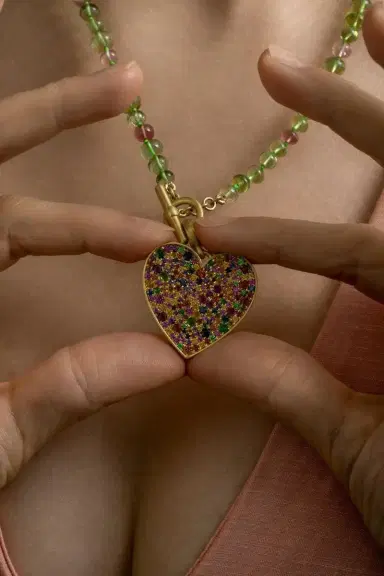 LEIGH MAXWELL Multi Sapphire Medium Heart Pendant | Thumbnail 4 LEIGH MAXWELL Multi Sapphire Medium Heart Pendant | Thumbnail 4