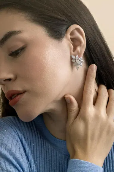 ARZANO Pear Diamond Cluster Earrings | Thumbnail 2 ARZANO Pear Diamond Cluster Earrings | Thumbnail 2