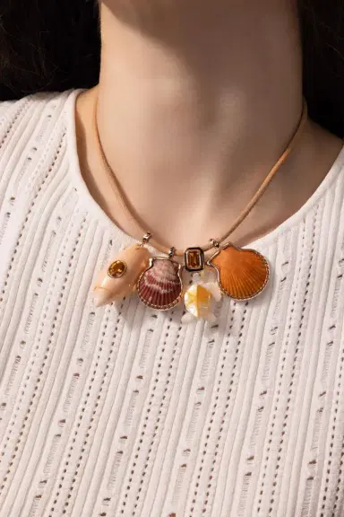 DEZSO BY SARA BELTRÁN Pearl Citrine Turtle Pendant | Thumbnail 6 DEZSO BY SARA BELTRÁN Pearl Citrine Turtle Pendant | Thumbnail 6