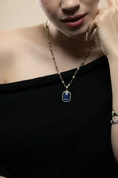 Sylva & Cie Sapphire Diamond Pendant | Thumbnail 3 Sylva & Cie Sapphire Diamond Pendant | Thumbnail 3