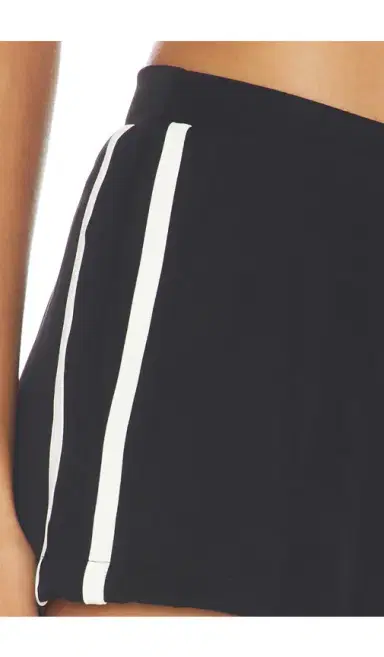 SNDYS Rowan Contrast Short | Thumbnail 6 SNDYS Rowan Contrast Short | Thumbnail 6