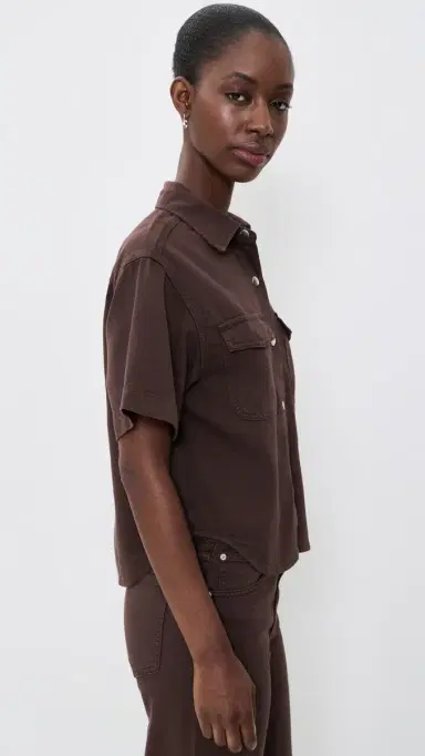Madewell Airy Denim Utility-Pocket Shirt Cocoa | Thumbnail 4 Madewell Airy Denim Utility-Pocket Shirt Cocoa | Thumbnail 4