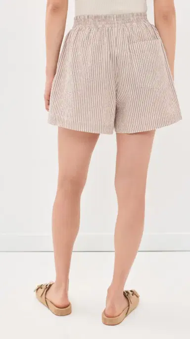 Varley Darina Shorts 4 Birch Taupe Stripe | Thumbnail 3 Varley Darina Shorts 4 Birch Taupe Stripe | Thumbnail 3