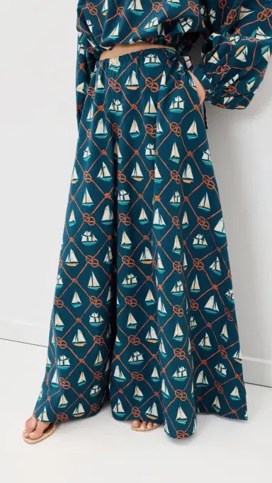 Coniglio Palm Beach Exaggerated Wide Leg Esplanade Pants Sailing Knots Starboard Navy One Size | Thumbnail 2 Coniglio Palm Beach Exaggerated Wide Leg Esplanade Pants Sailing Knots Starboard Navy One Size | Thumbnail 2